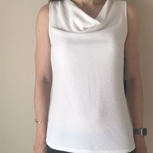 Tahari Sleeveless Shirt in Size S